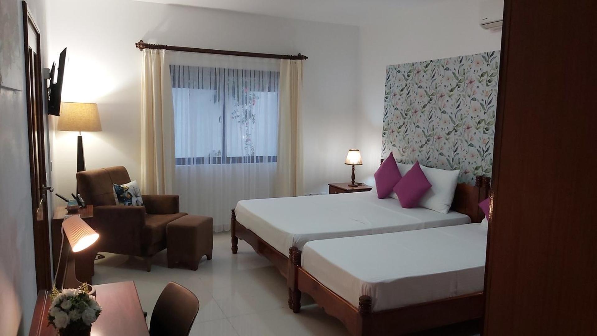 Emma'S Guest House And Self-Catering Au Cap Εξωτερικό φωτογραφία