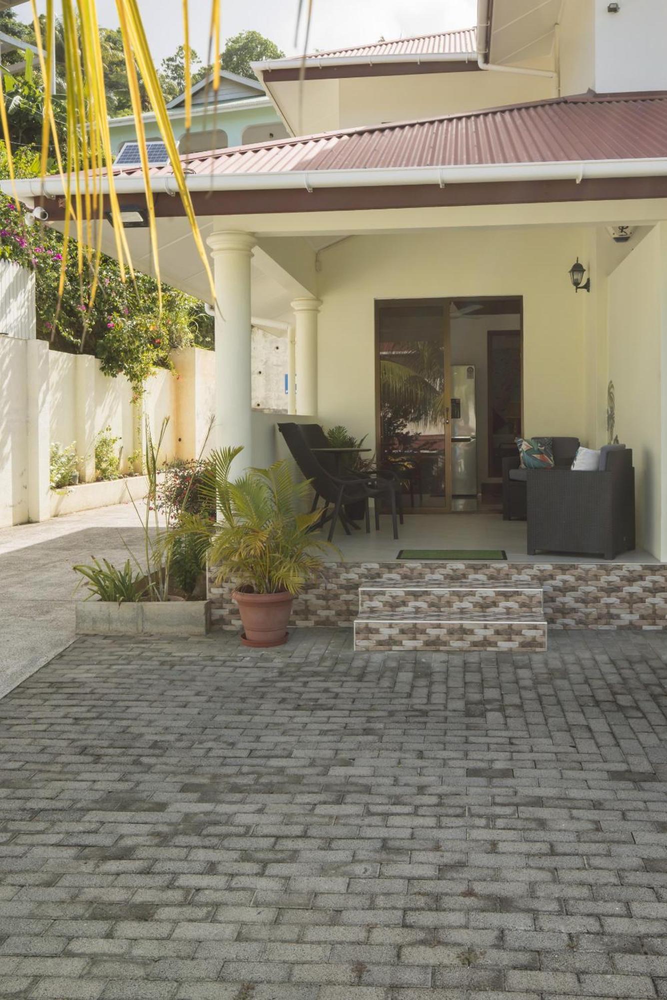 Emma'S Guest House And Self-Catering Au Cap Εξωτερικό φωτογραφία