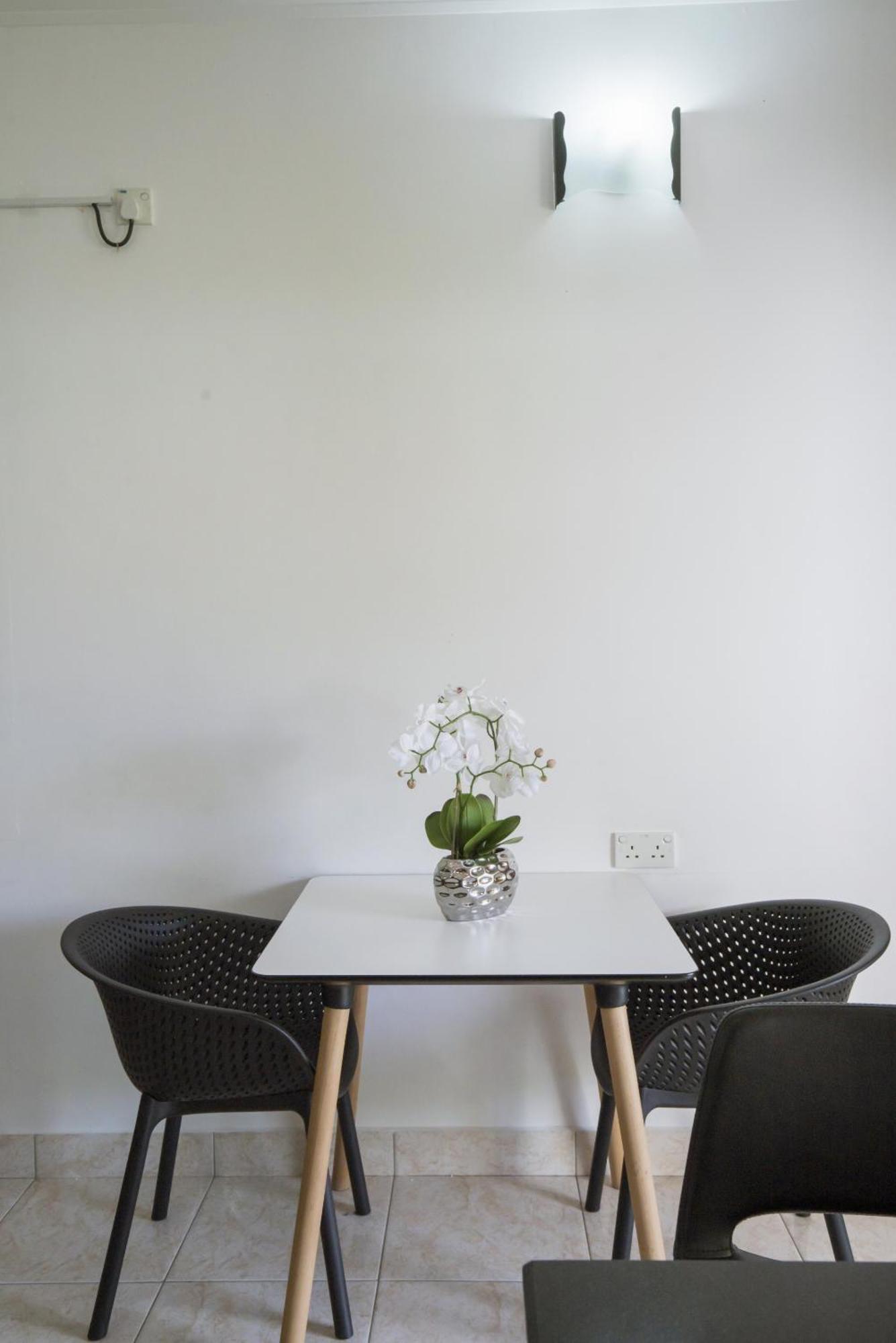 Emma'S Guest House And Self-Catering Au Cap Εξωτερικό φωτογραφία