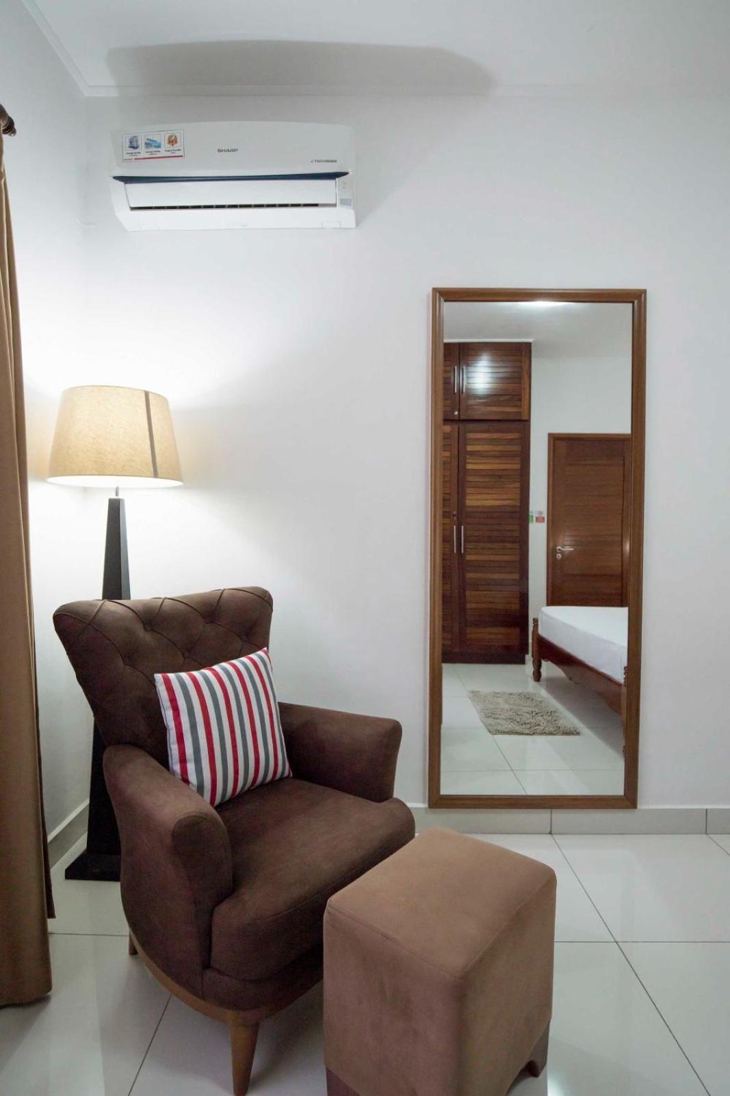 Emma'S Guest House And Self-Catering Au Cap Εξωτερικό φωτογραφία